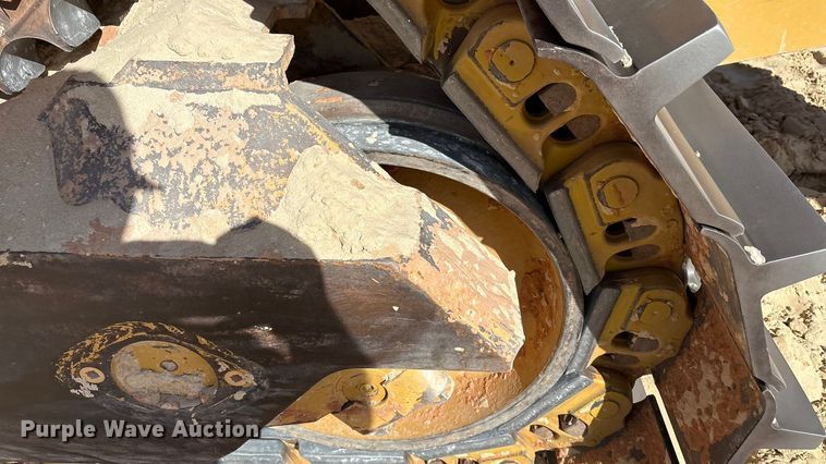 image for item EF6139 2017 Caterpillar D8T dozer