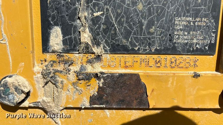 image for item EF6139 2017 Caterpillar D8T dozer