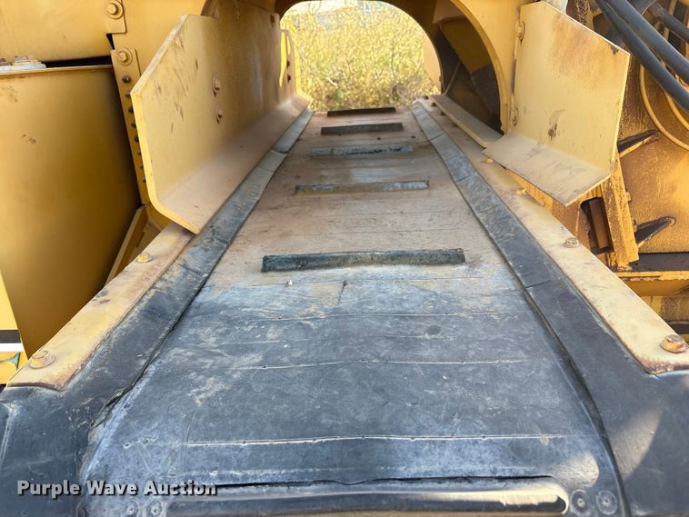 image for item EF6187 1996 Vermeer T655 trencher