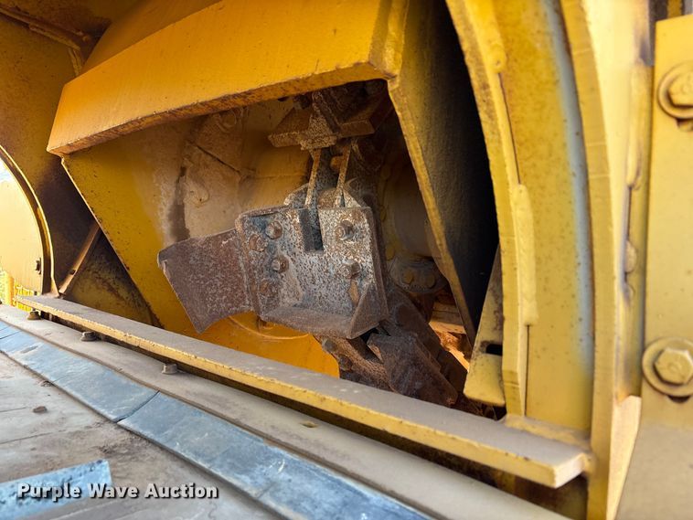 image for item EF6187 1996 Vermeer T655 trencher