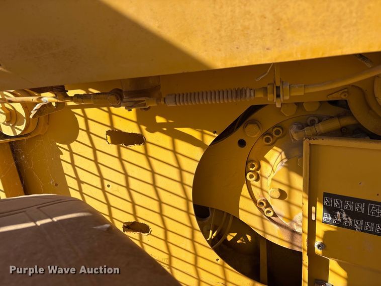 image for item EF6187 1996 Vermeer T655 trencher