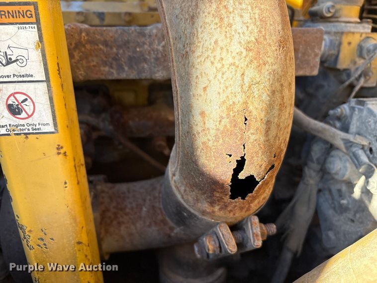 image for item EF6187 1996 Vermeer T655 trencher