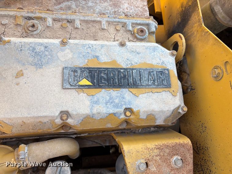 image for item EF6187 1996 Vermeer T655 trencher