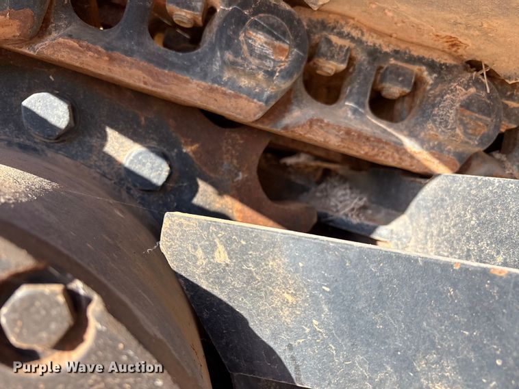 image for item EF6187 1996 Vermeer T655 trencher