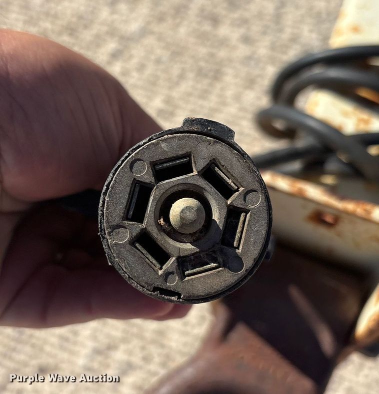 image for item EF6189 2012 Frontier Power Products Genesis light plant