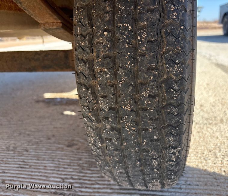 image for item EF6189 2012 Frontier Power Products Genesis light plant