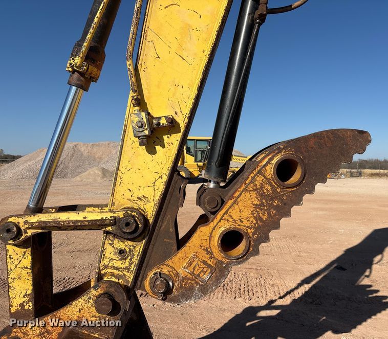 image for item EF6191 2005 Kobelco SK135SRLC excavator