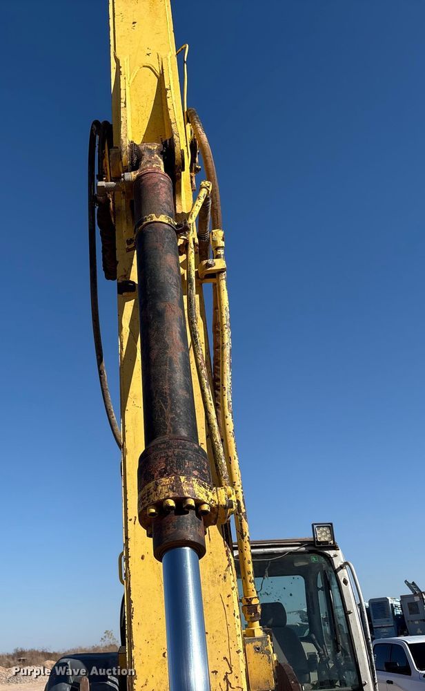 image for item EF6191 2005 Kobelco SK135SRLC excavator