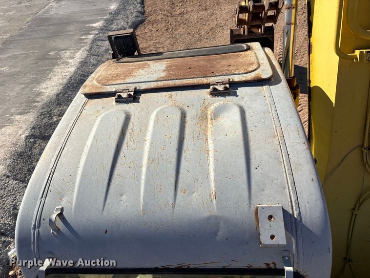 image for item EF6191 2005 Kobelco SK135SRLC excavator