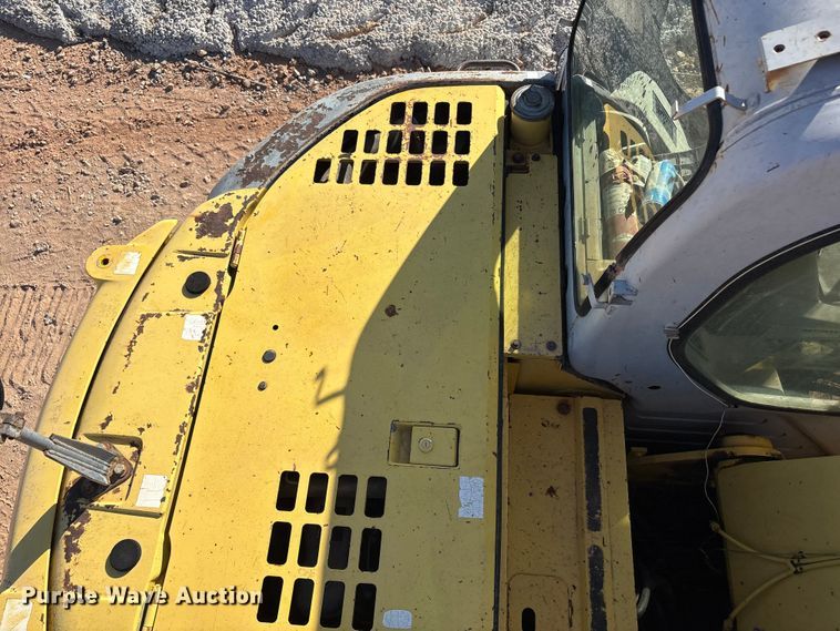 image for item EF6191 2005 Kobelco SK135SRLC excavator