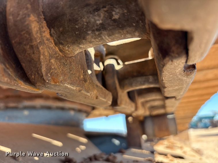 image for item EF6191 2005 Kobelco SK135SRLC excavator