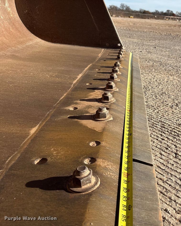 image for item EF6193 2003 Case 721D wheel loader