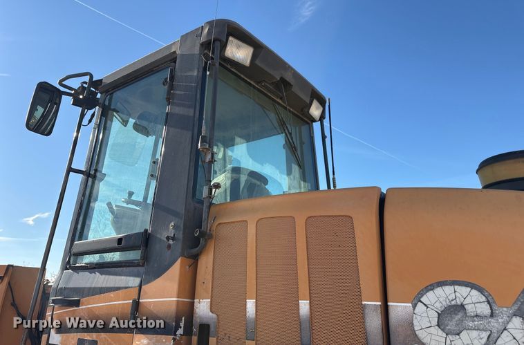 image for item EF6193 2003 Case 721D wheel loader