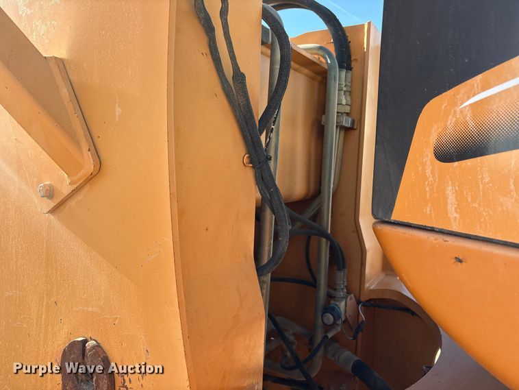 image for item EF6193 2003 Case 721D wheel loader