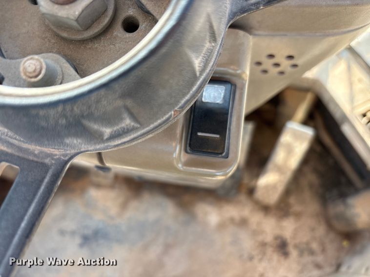 image for item EF6193 2003 Case 721D wheel loader