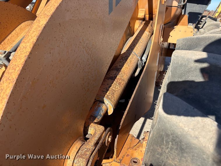 image for item EF6193 2003 Case 721D wheel loader