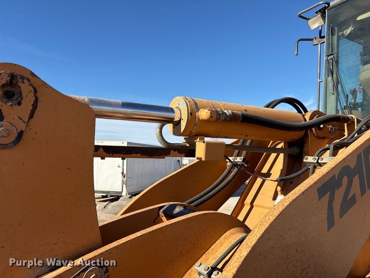 image for item EF6193 2003 Case 721D wheel loader