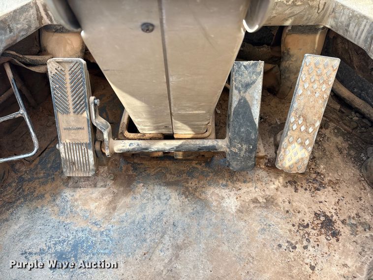 image for item EF6193 2003 Case 721D wheel loader