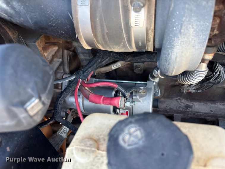 image for item EF6193 2003 Case 721D wheel loader