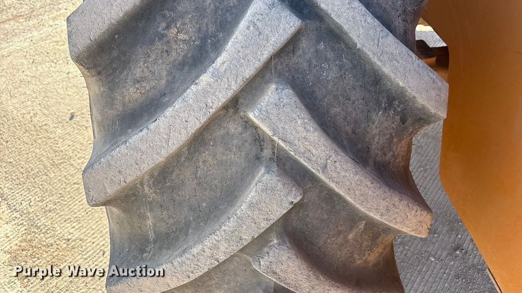 image for item EF6193 2003 Case 721D wheel loader