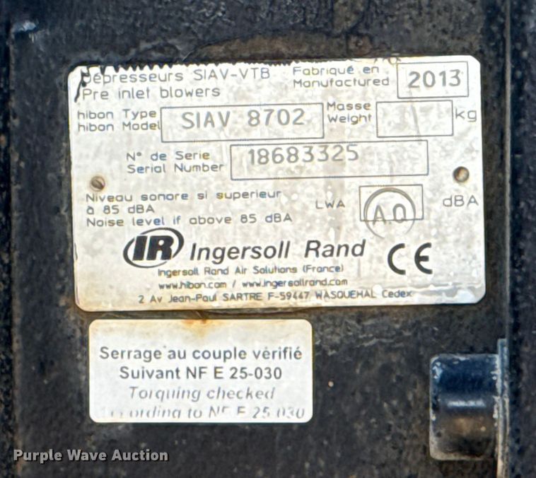 image for item EG1736 2013 Peterbilt 367 vacuum truck