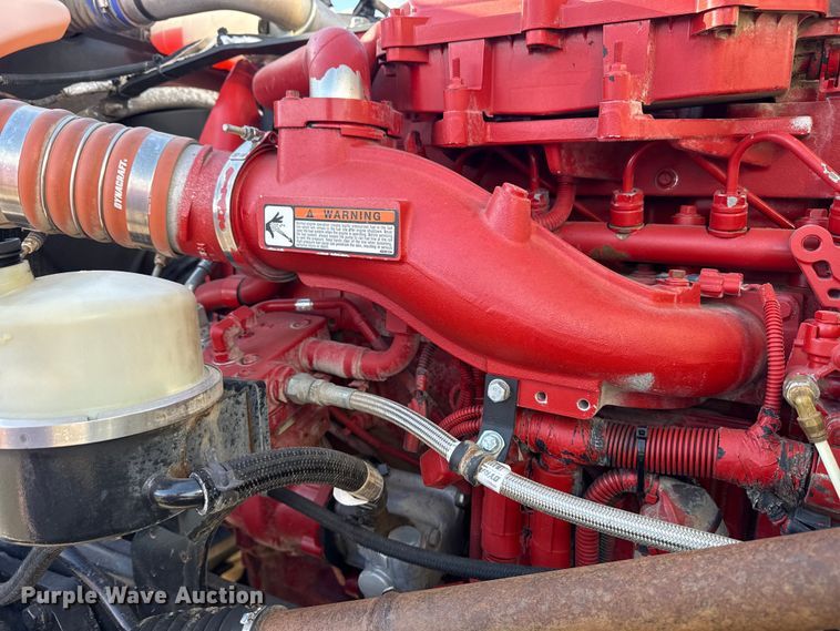 image for item EG1736 2013 Peterbilt 367 vacuum truck