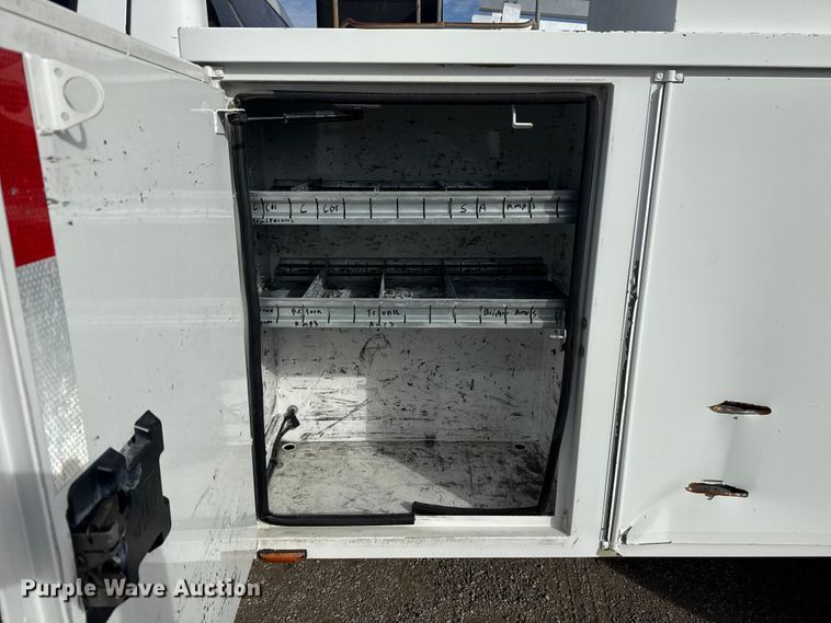 image for item EG1738 2015 Ford F450 Super Duty bucket truck