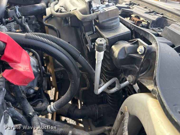 image for item EG1738 2015 Ford F450 Super Duty bucket truck