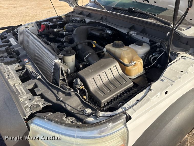 image for item EG1738 2015 Ford F450 Super Duty bucket truck