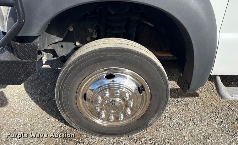 image for item EG1738 2015 Ford F450 Super Duty bucket truck