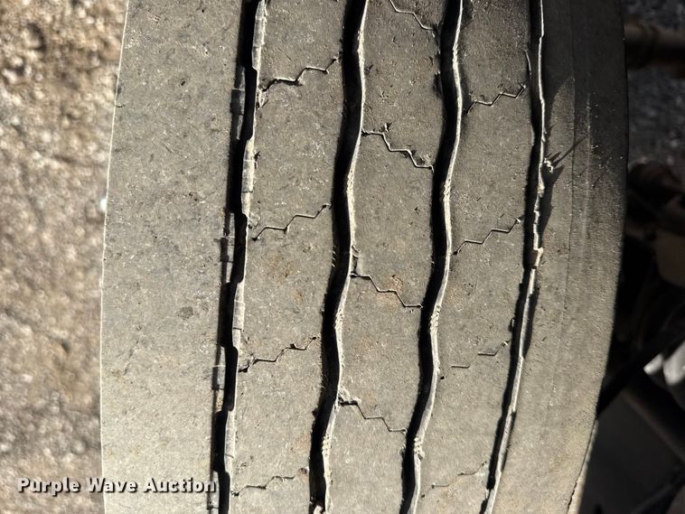 image for item EG1738 2015 Ford F450 Super Duty bucket truck