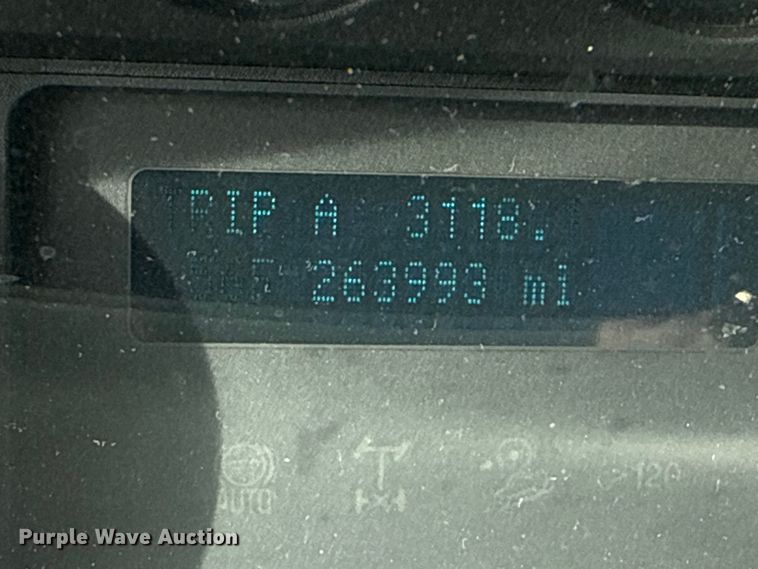 image for item EG1738 2015 Ford F450 Super Duty bucket truck