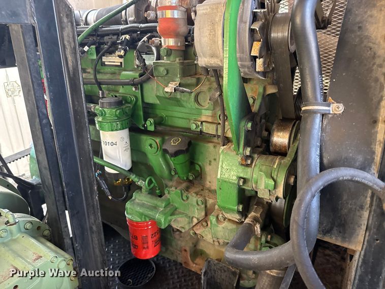 image for item EG1739 2013 International 4300 vacuum truck