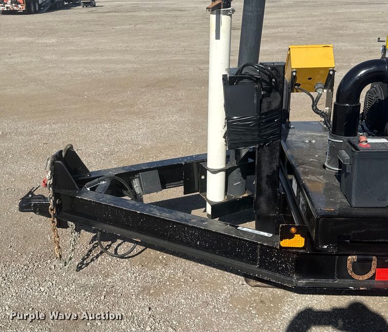 image for item EG1744 2022 Vermeer CV573SGT vacuum excavator