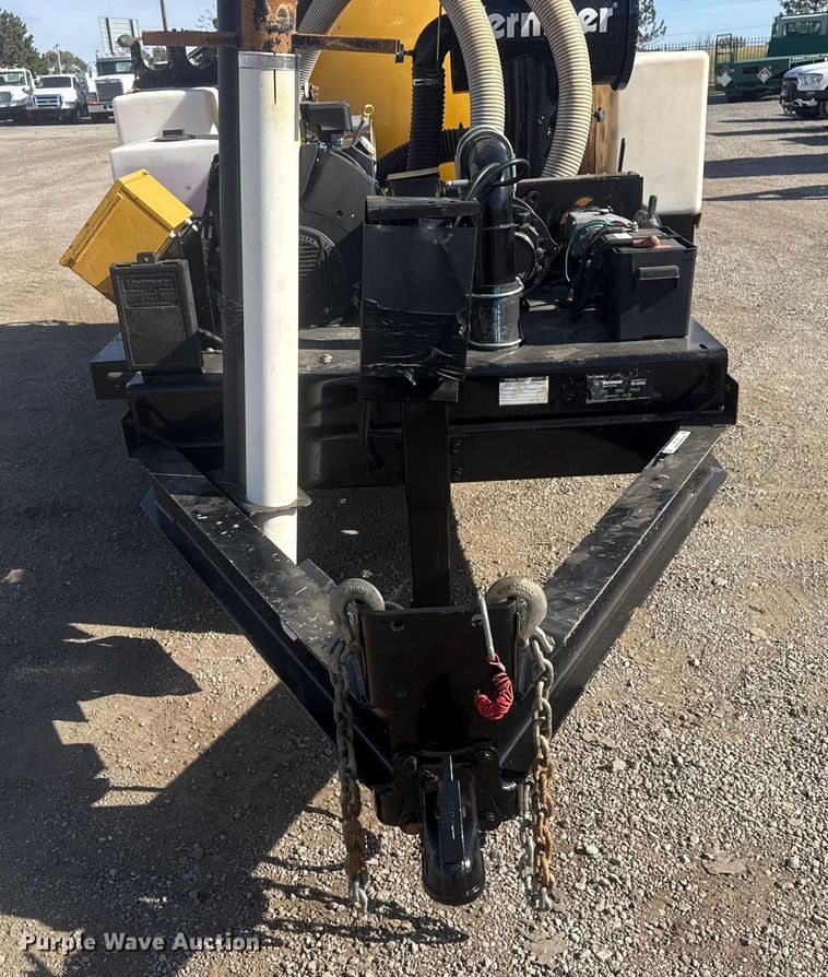 image for item EG1744 2022 Vermeer CV573SGT vacuum excavator