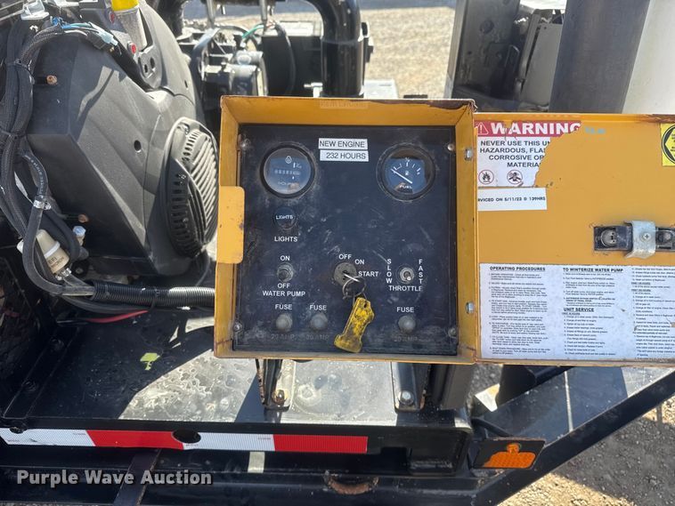 image for item EG1744 2022 Vermeer CV573SGT vacuum excavator