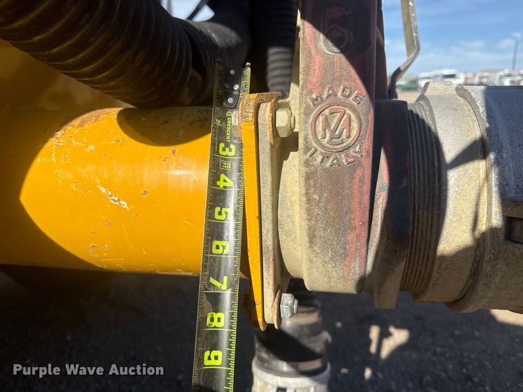 image for item EG1744 2022 Vermeer CV573SGT vacuum excavator