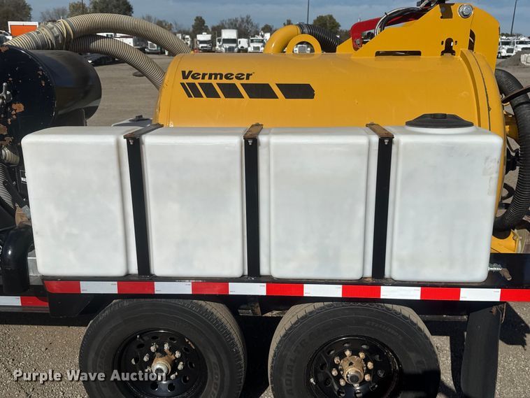 image for item EG1744 2022 Vermeer CV573SGT vacuum excavator