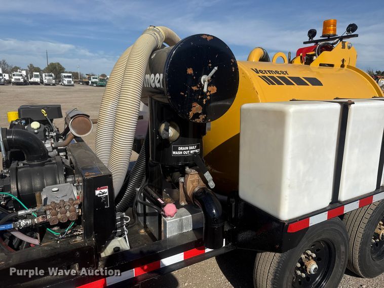 image for item EG1744 2022 Vermeer CV573SGT vacuum excavator