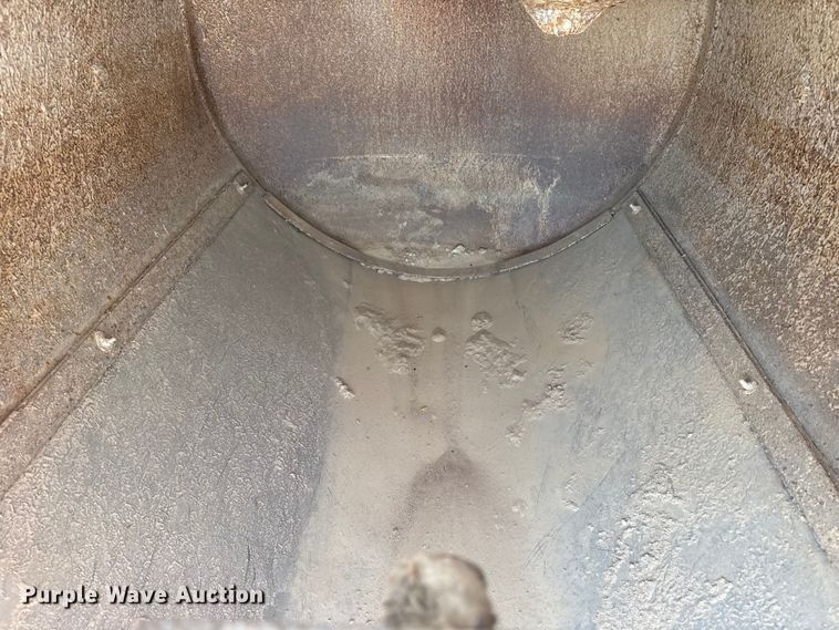 image for item EG1744 2022 Vermeer CV573SGT vacuum excavator