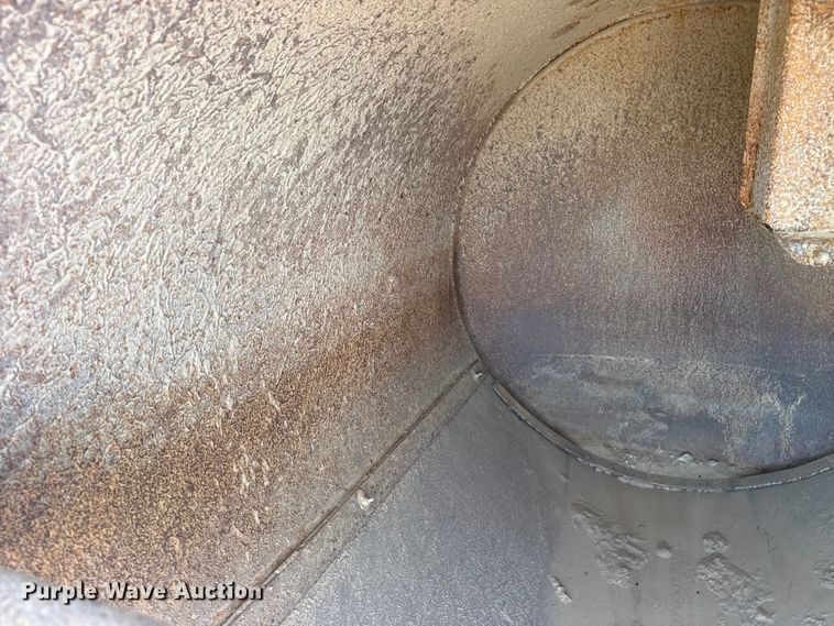 image for item EG1744 2022 Vermeer CV573SGT vacuum excavator