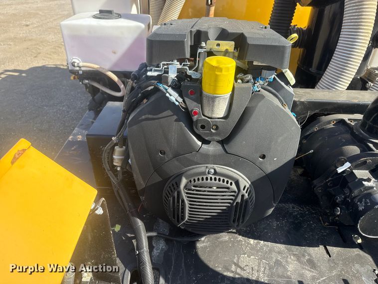 image for item EG1744 2022 Vermeer CV573SGT vacuum excavator