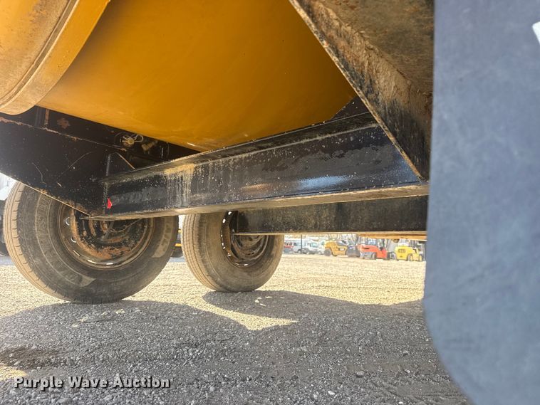 image for item EG1744 2022 Vermeer CV573SGT vacuum excavator