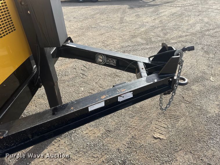 image for item EG1748 2022 Vermeer LP873SDT vacuum excavator