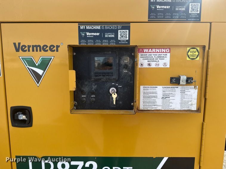 image for item EG1748 2022 Vermeer LP873SDT vacuum excavator