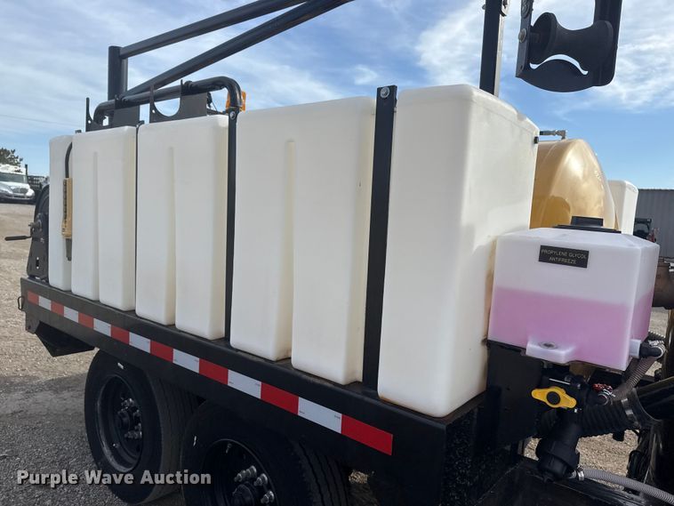 image for item EG1748 2022 Vermeer LP873SDT vacuum excavator