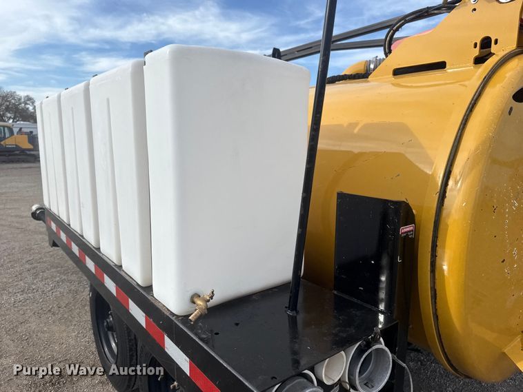 image for item EG1748 2022 Vermeer LP873SDT vacuum excavator