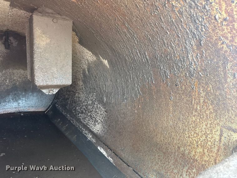 image for item EG1748 2022 Vermeer LP873SDT vacuum excavator