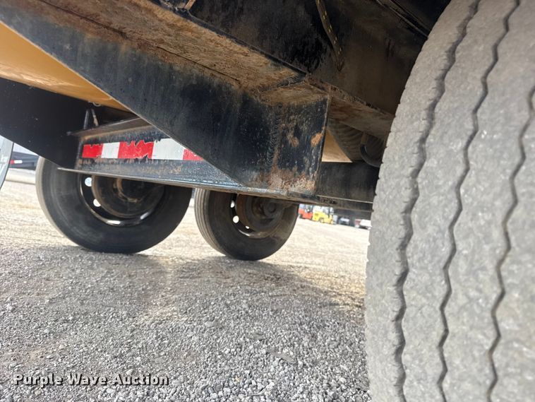 image for item EG1748 2022 Vermeer LP873SDT vacuum excavator