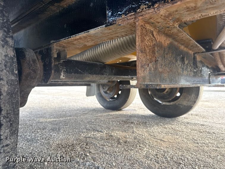 image for item EG1748 2022 Vermeer LP873SDT vacuum excavator